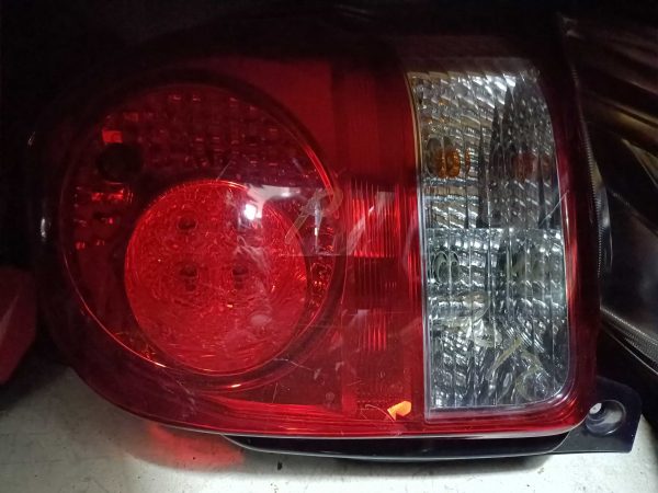 toyota porte headlight